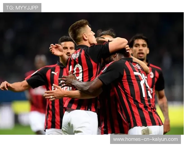 国米斯莫林关键解围守住比分，展现铁血防线的坚韧力量